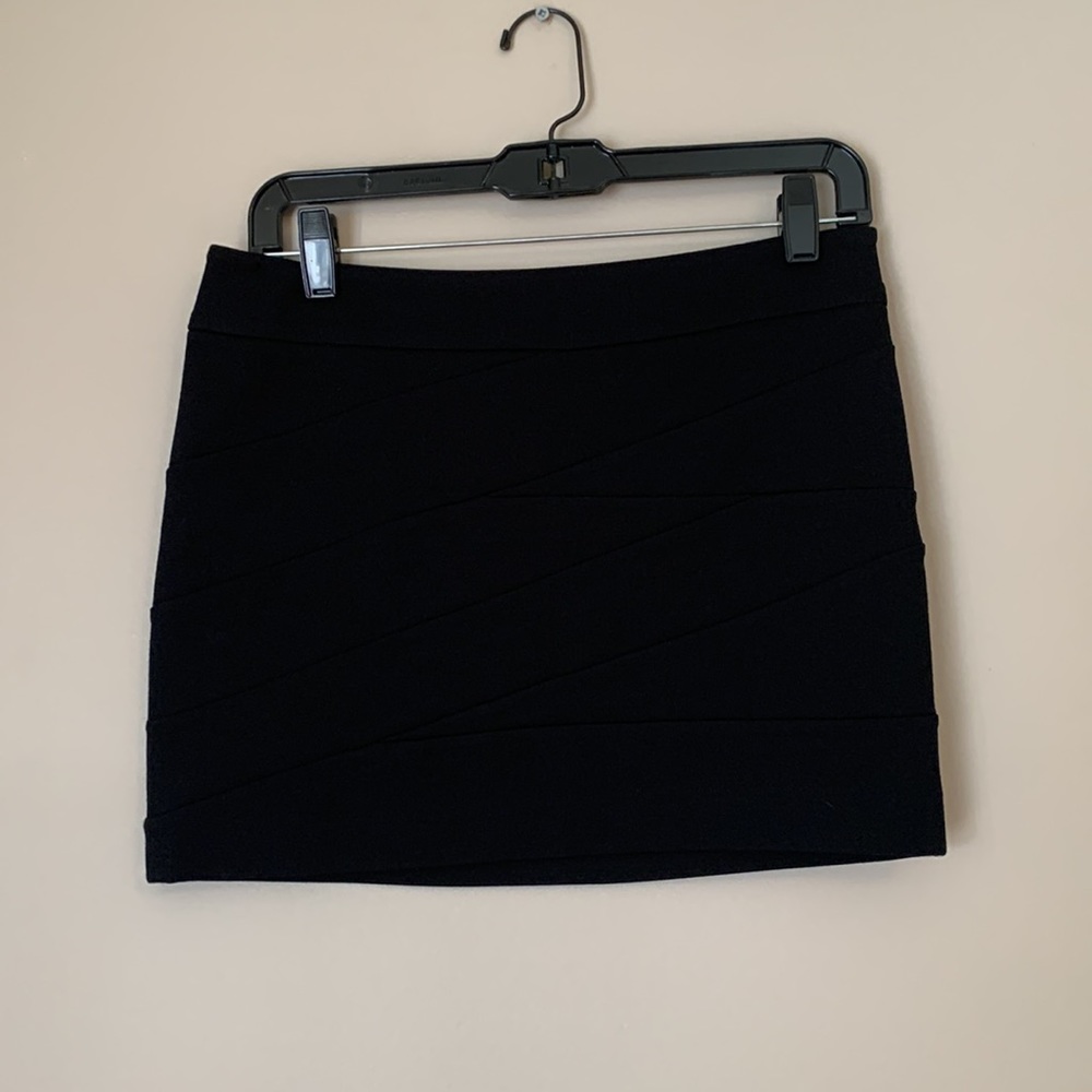 Express women’s mini skirt.